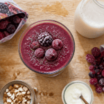 smoothie fruits rouges surgelés, toppings et ingrédients